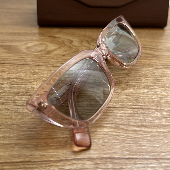 BURBERRY BE4321 PinkGrey Rectangle Women's 52 mm Sunglasses. Generic Case - Picture 2 of 7